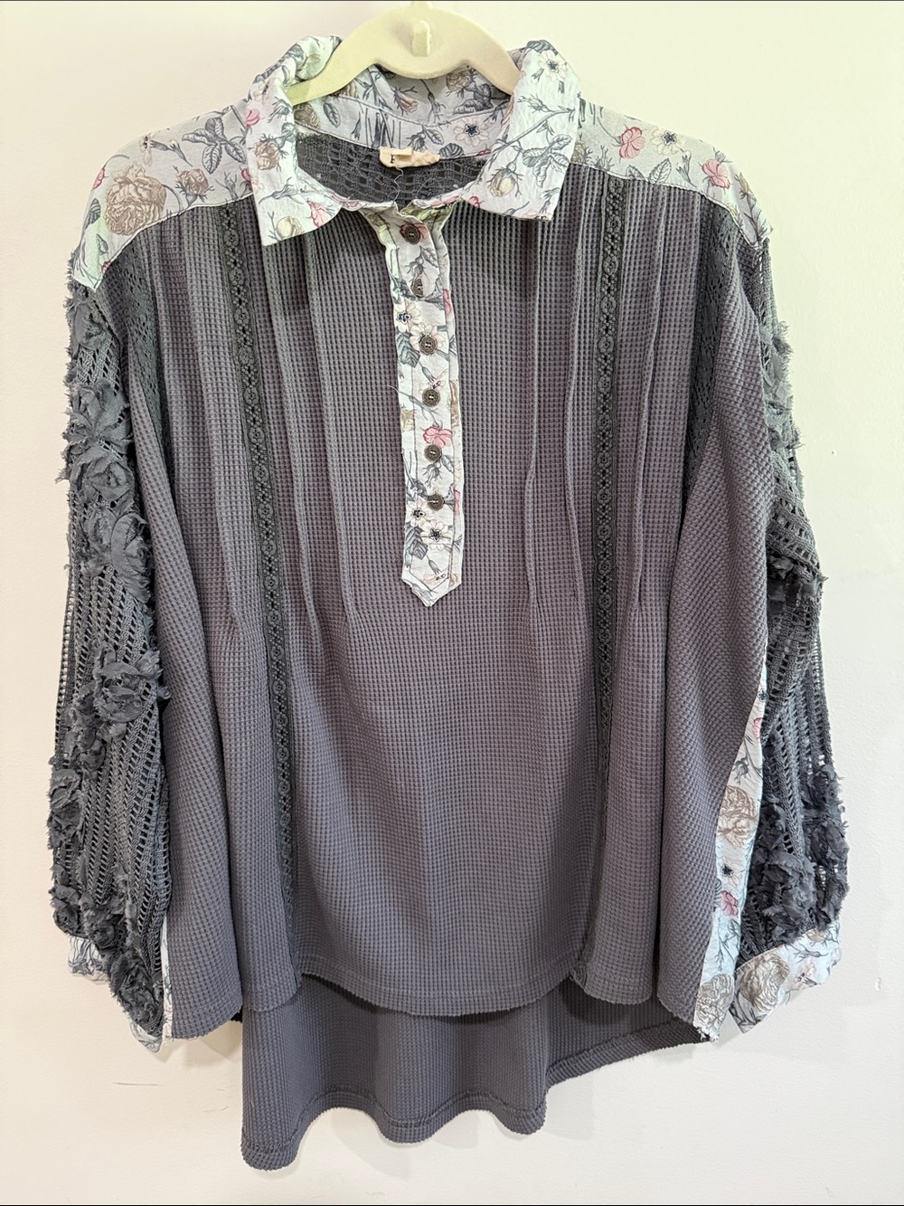 POL Gray Waffle Knit Half-Button-Front Top with Floral Trim